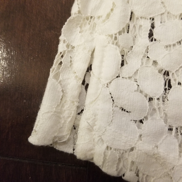 Gap lace t-shirt size S - Picture 4 of 4